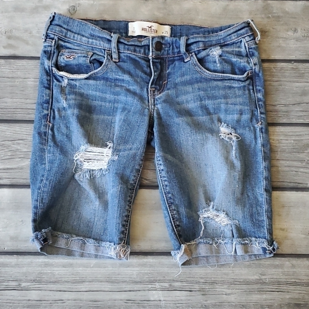 Hollister Distressed Bermuda Jean Shorts Sz 1